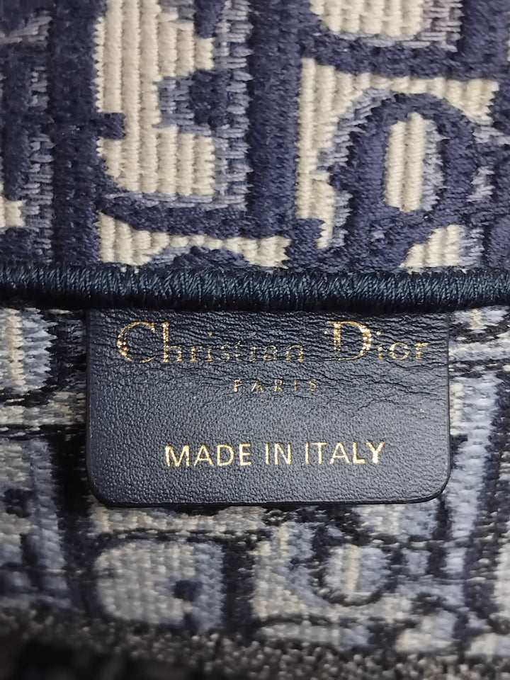 Dior Medium Oblique brodé Toile Book Cabas