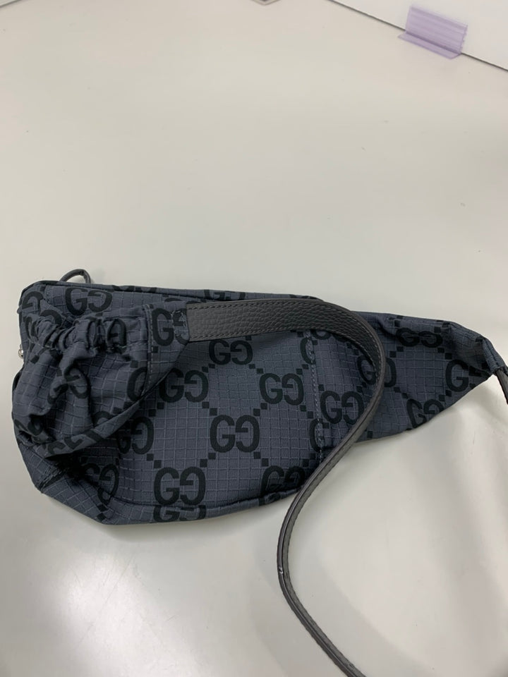 Gucci GG Nylon Ripstop Sac ceinture