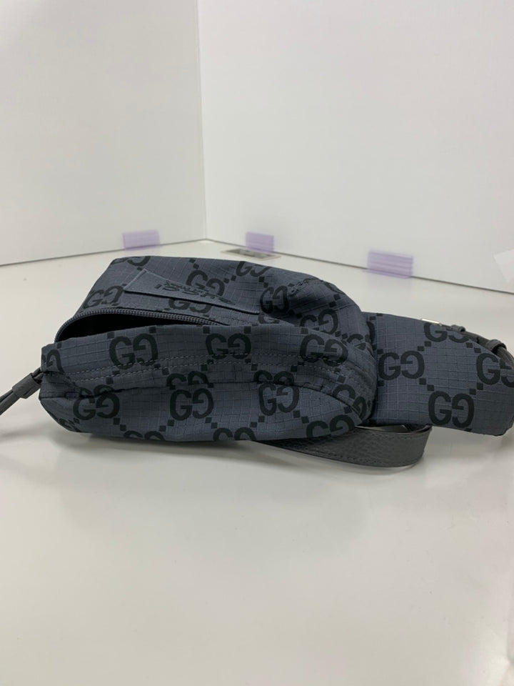 Gucci GG Nylon Ripstop Sac ceinture