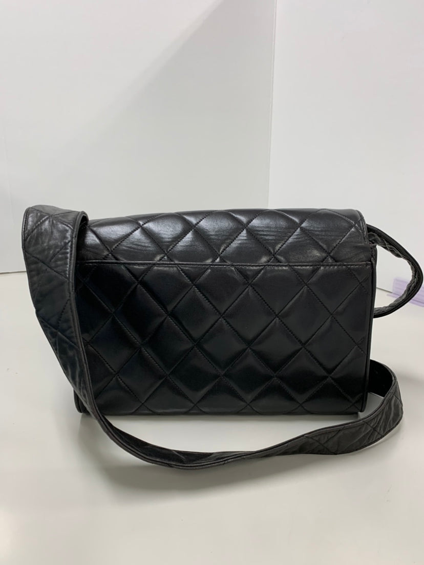 Chanel CC Matelassé Cuir d’agneau à rabat Sac porté croisé