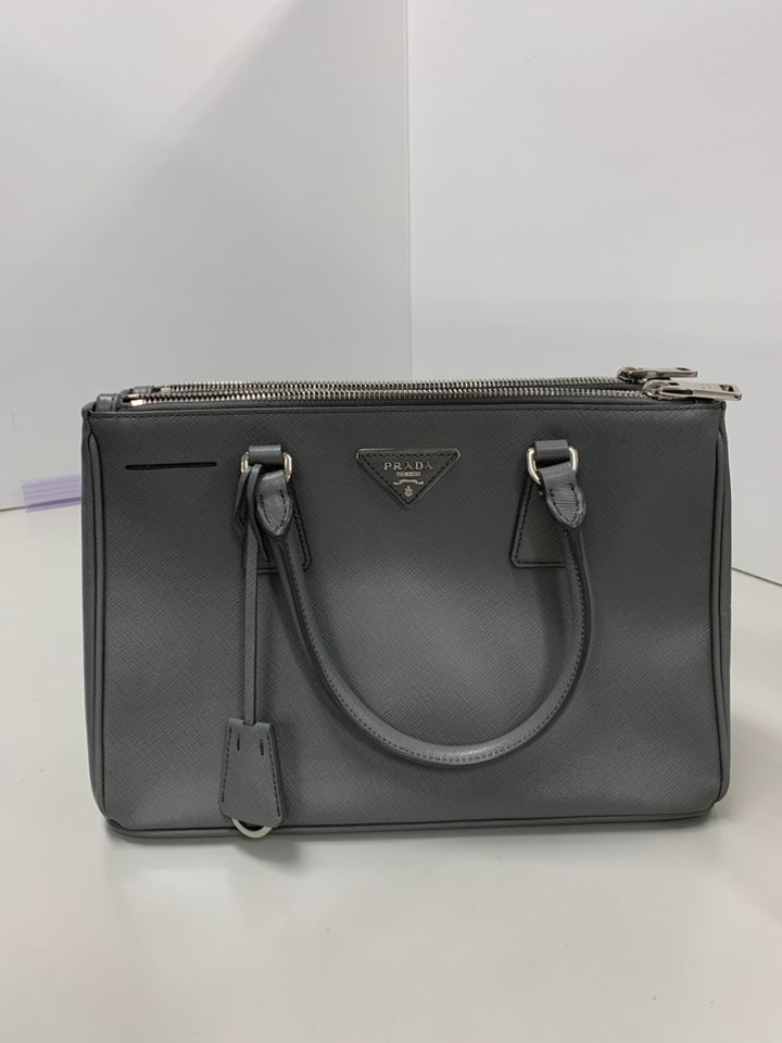 Prada Medium Saffiano Lux Galleria Double Zip Sac