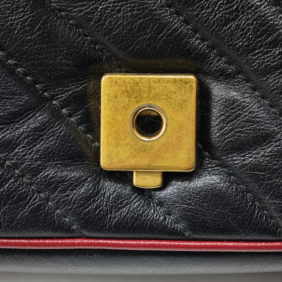 Gucci Medium GG Marmont Matelasse Diagonal Cuir Torchon Sac bandoulière