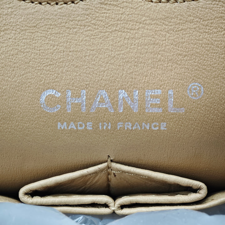 Chanel Medium Classic Washed Cuir d’agneau Bijoux Chain Double rabat