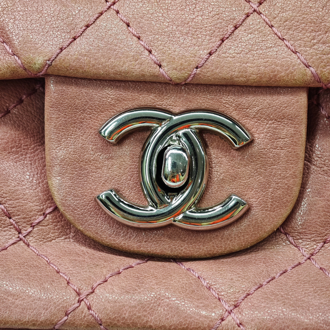 Chanel Medium Classic Washed Cuir d’agneau Bijoux Chain Double rabat
