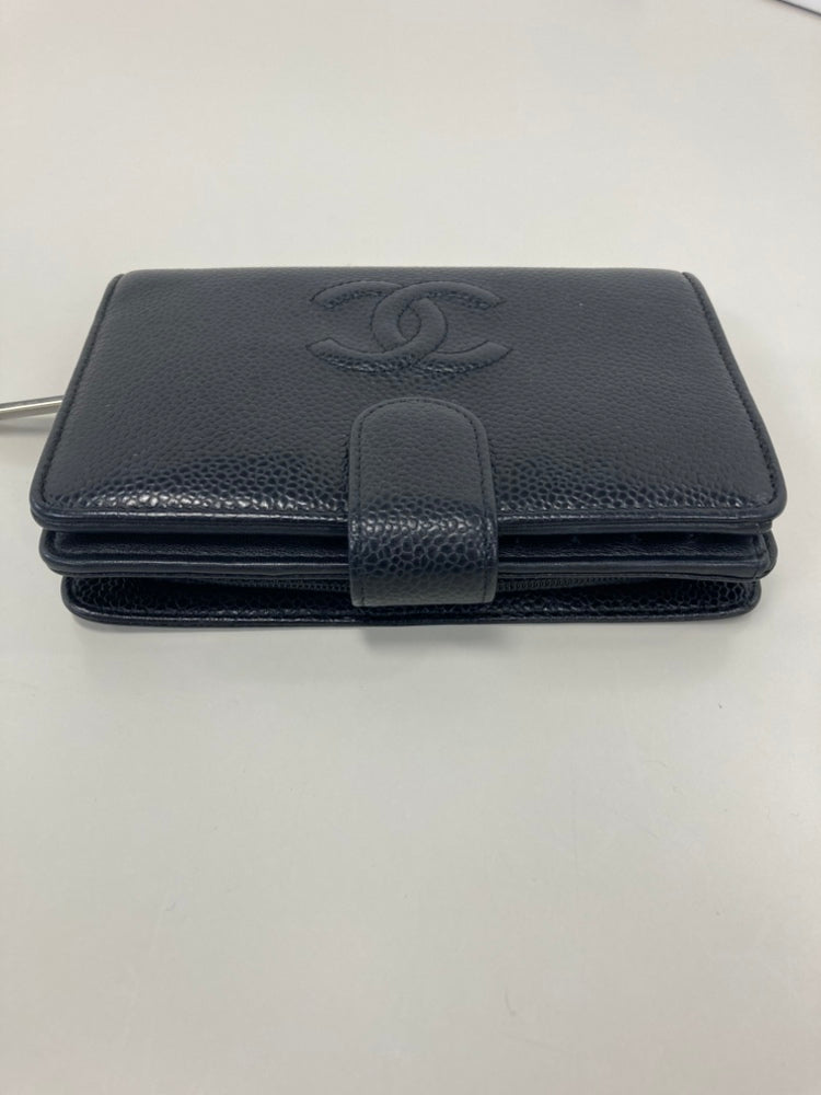 Chanel CC Caviar Bifold Portefeuille