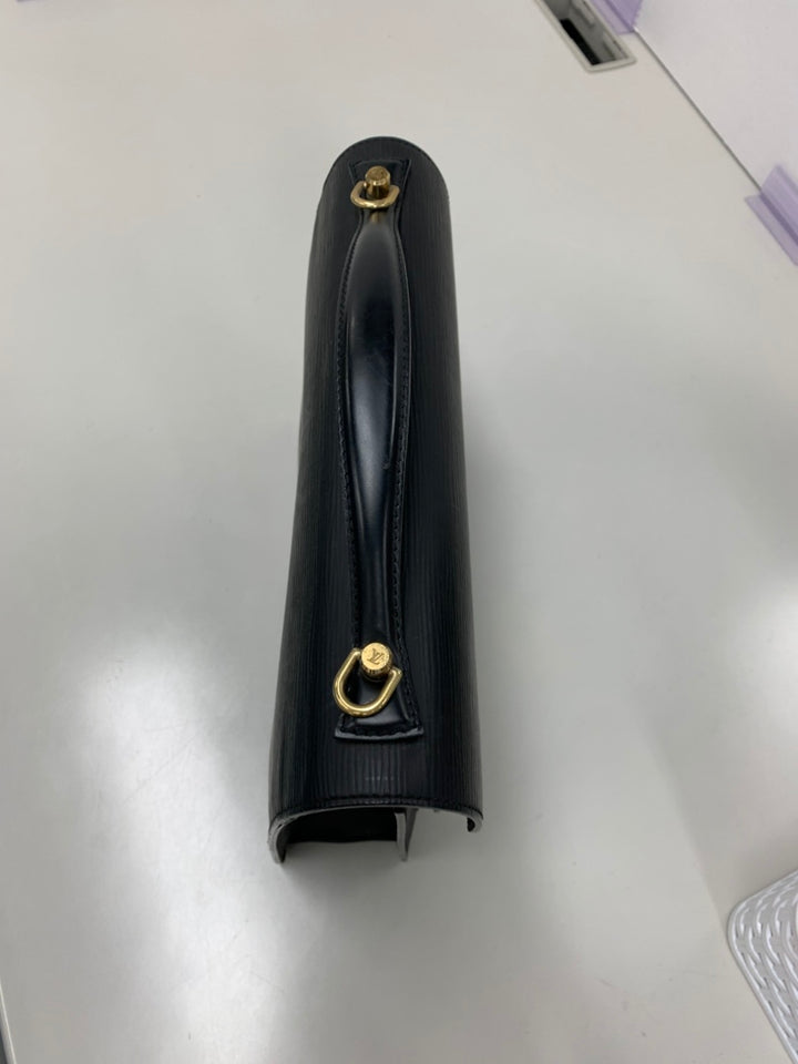 Louis Vuitton Epi Monceau 28