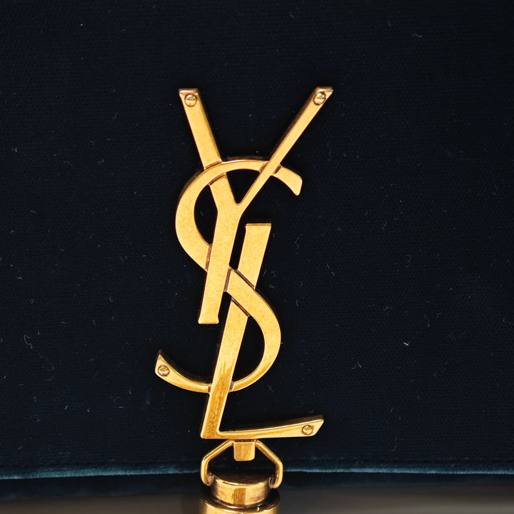 Saint Laurent Small Velours Monogram Kate Pompon Sac porté croisé