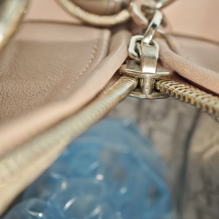 Dior Large Cuir d’agneau Cannage Lady Dior