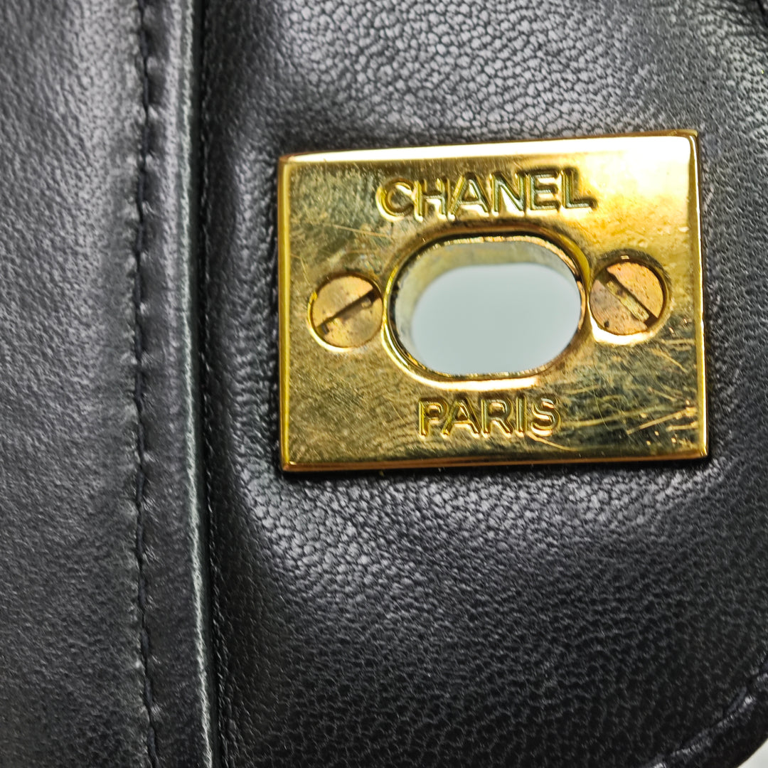 Chanel Medium Cuir d’agneau Kelly Parent sac à anse supérieure