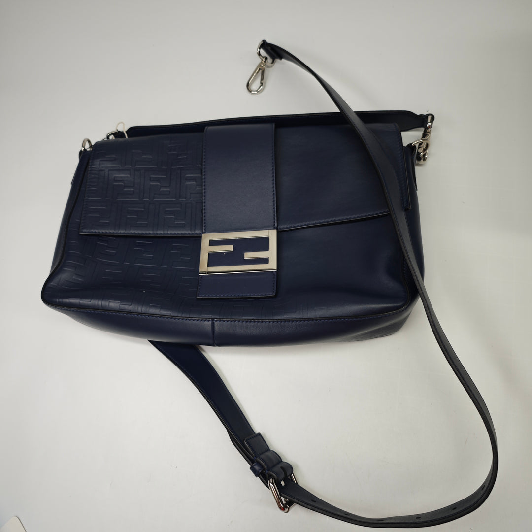 Fendi Large Zucca embossé Cuir Convertible Sac ceintureuette