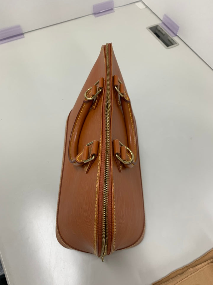 Louis Vuitton Epi Alma PM