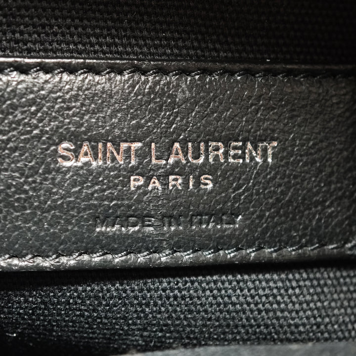 Saint Laurent Crocodile embossé Cuir Camp Sac caméra