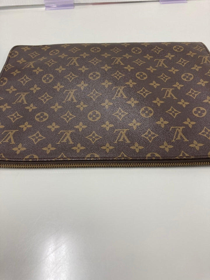 Louis Vuitton Monogram Poche Documents Portfolio