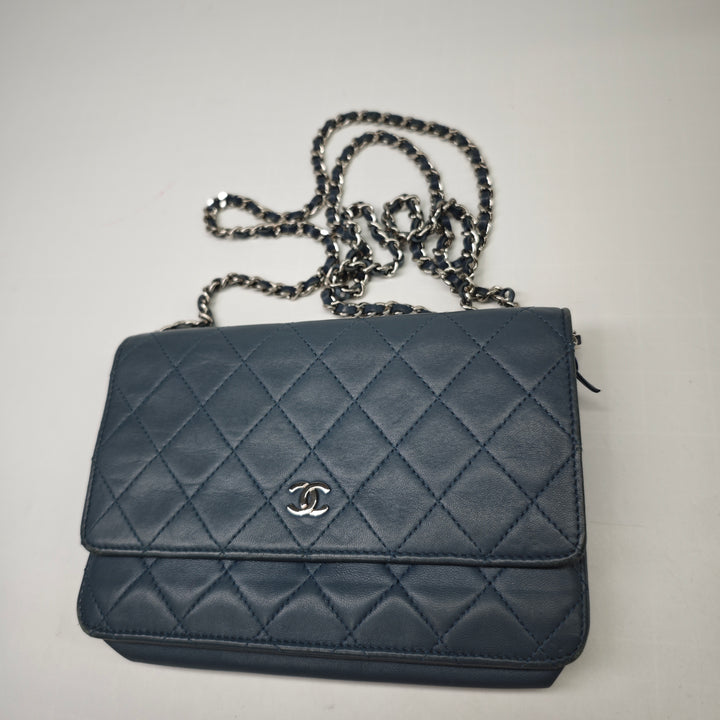 Chanel CC Matelassé Cuir d’agneau Wallet on Chain