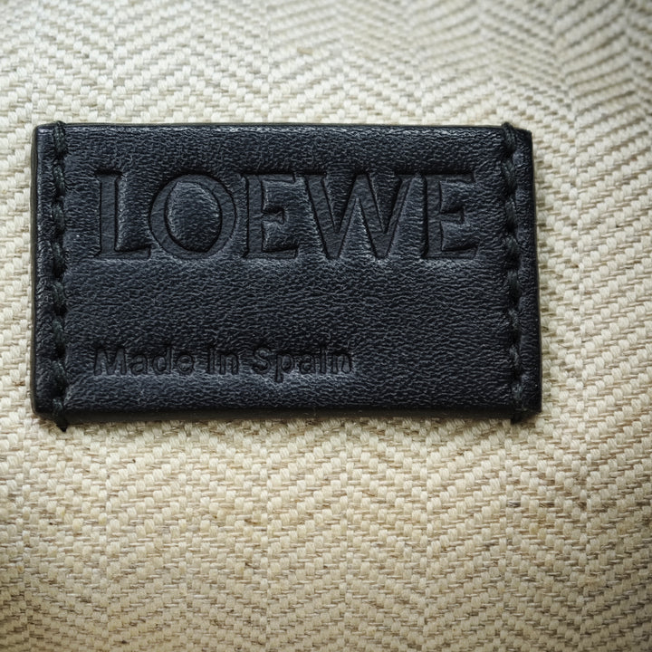 LOEWE Cuir Anagram T Pochette