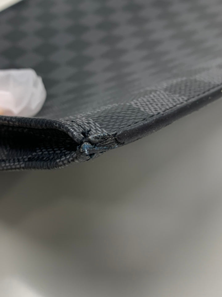 Louis Vuitton Damier Graphite Pochette Jour GM