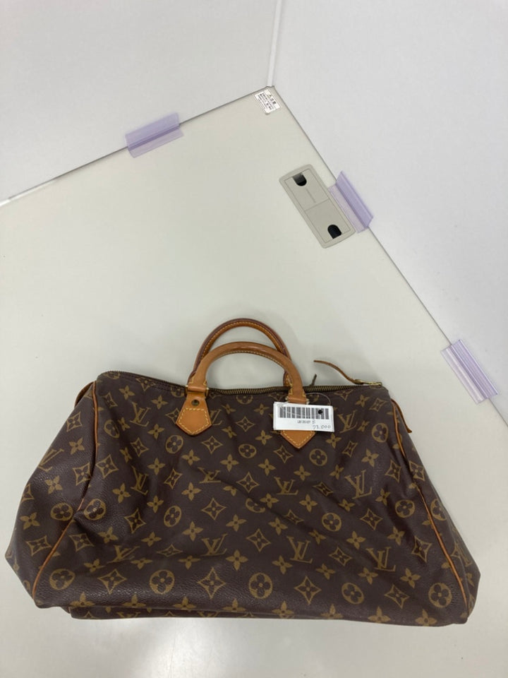 Louis Vuitton Monogram Speedy 35
