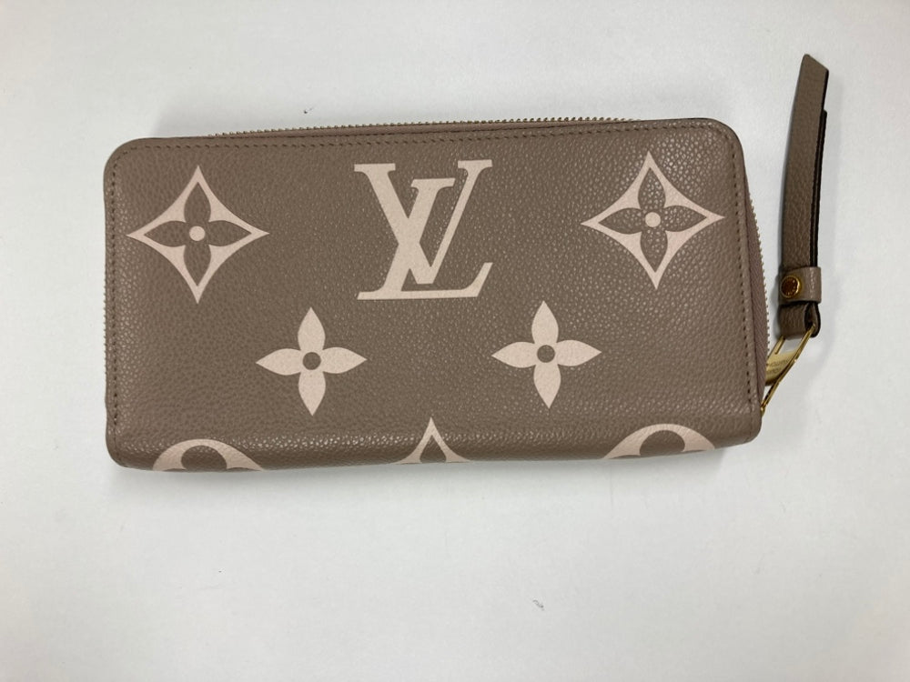 Louis Vuitton Bicolor Monogram Empreinte Giant Zippy Portefeuille