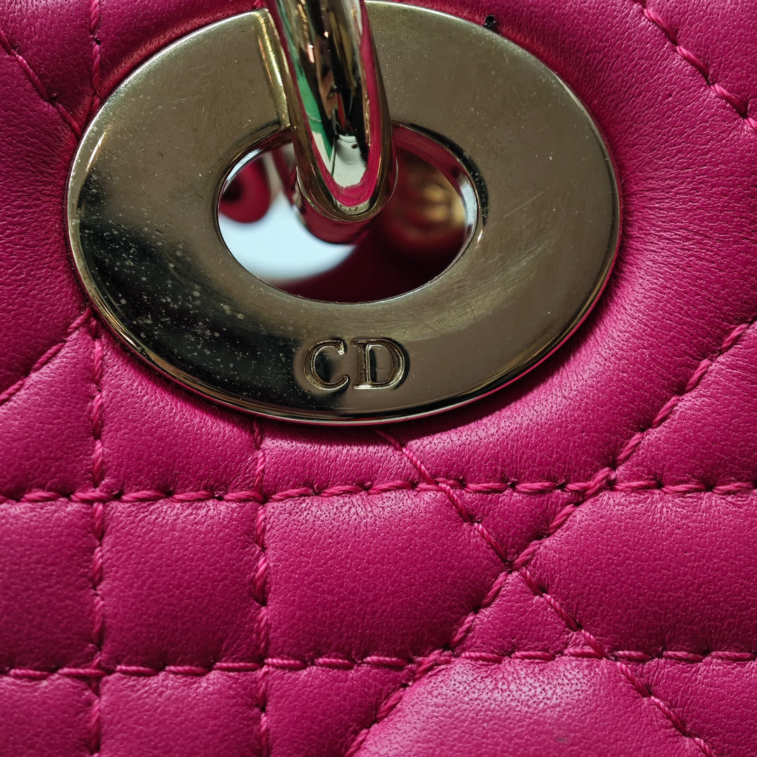 Dior Mini Cuir d’agneau Cannage Lady Dior