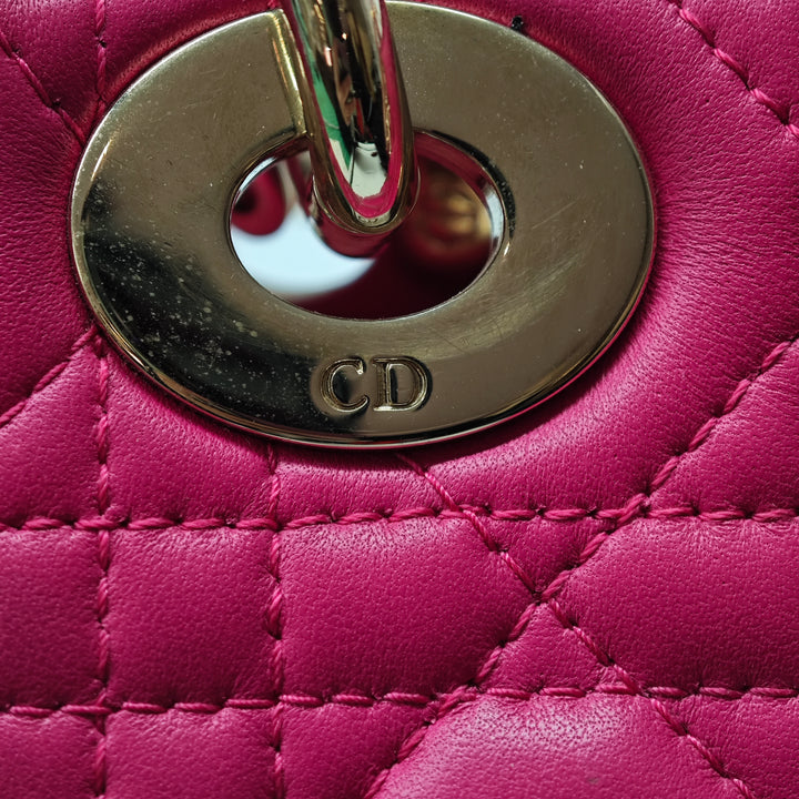 Dior Mini Cuir d’agneau Cannage Lady Dior