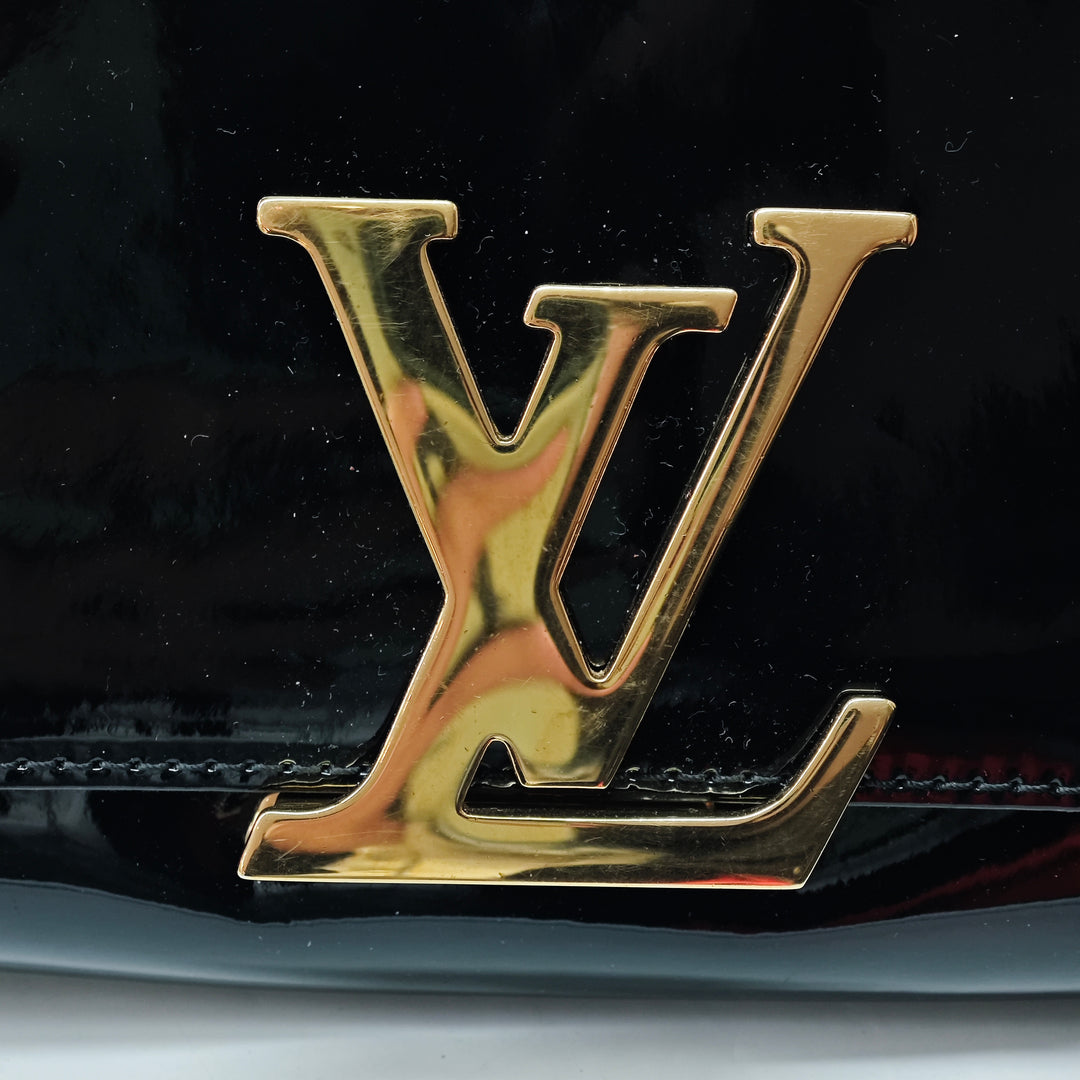 Louis Vuitton Vernis Louise Sliding Chain MM