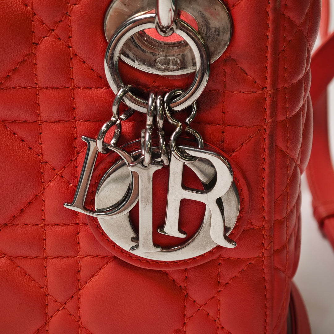 Dior Mini Cuir d’agneau Cannage Lady Dior