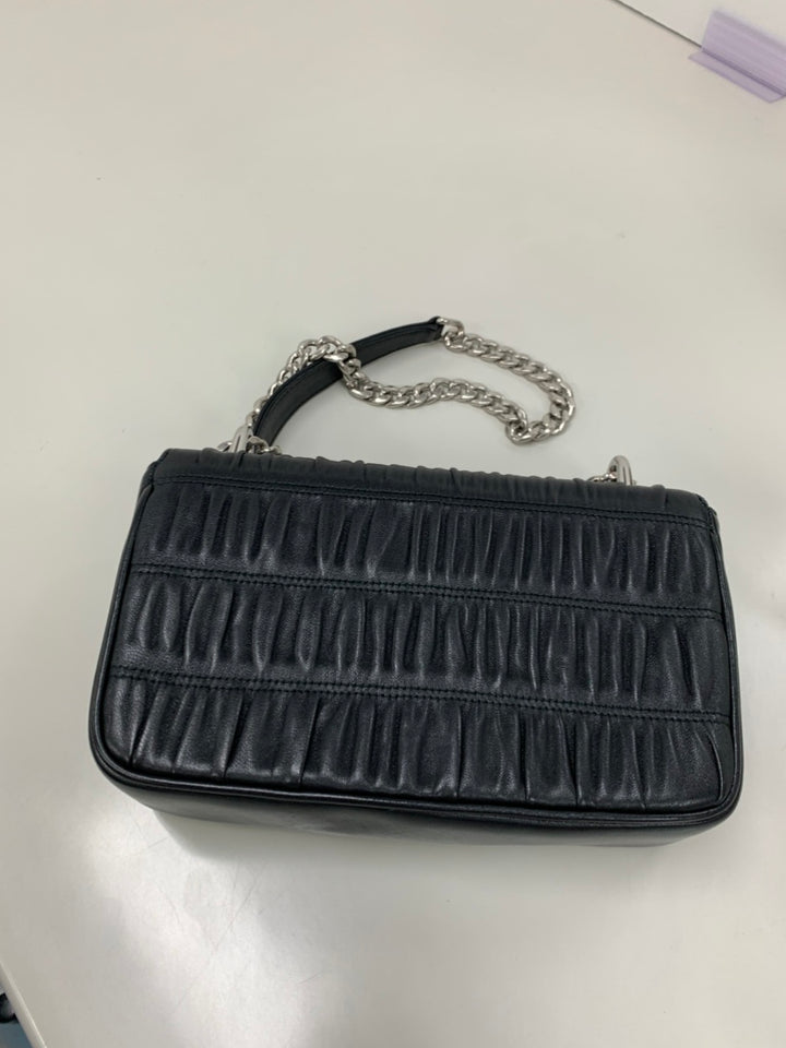 Prada Nappa Gaufre Chain à rabat