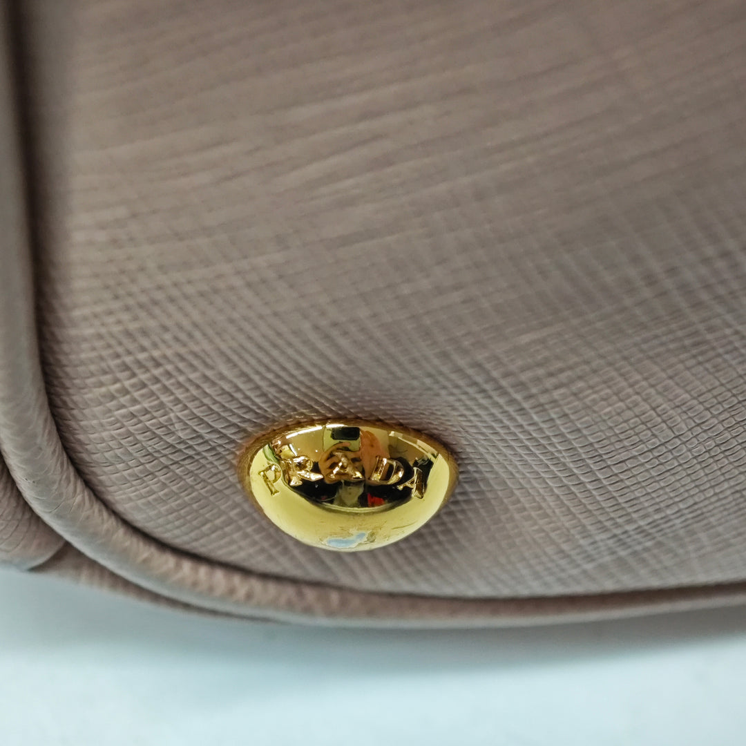 Prada Large Saffiano Lux Galleria Double Zip Sac