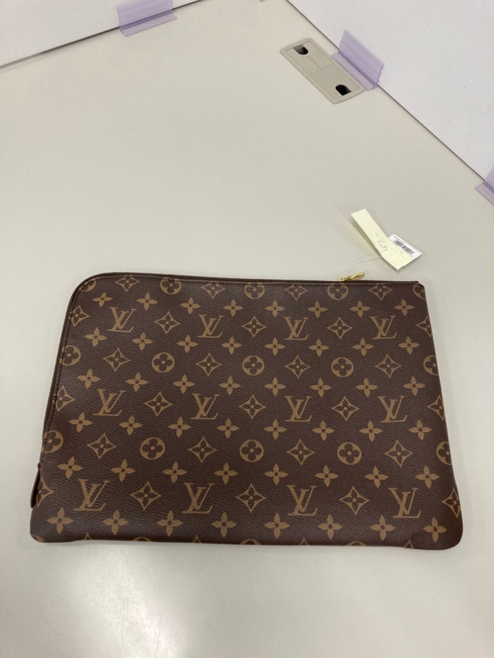 Louis Vuitton Monogram Etui Voyage MM