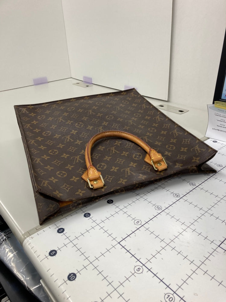 Louis Vuitton Monogram Sac Plat