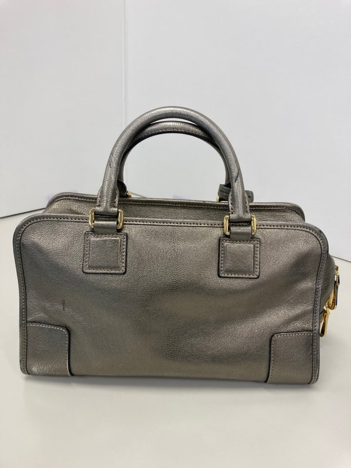 LOEWE Metallic Cuir de chèvre Amazona 28
