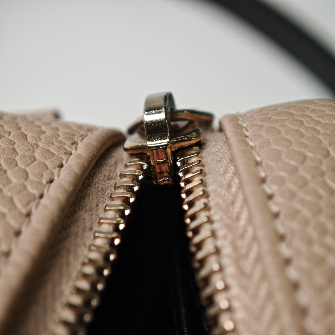 Chanel Mini Caviar CC Filigree Sac porté croisé
