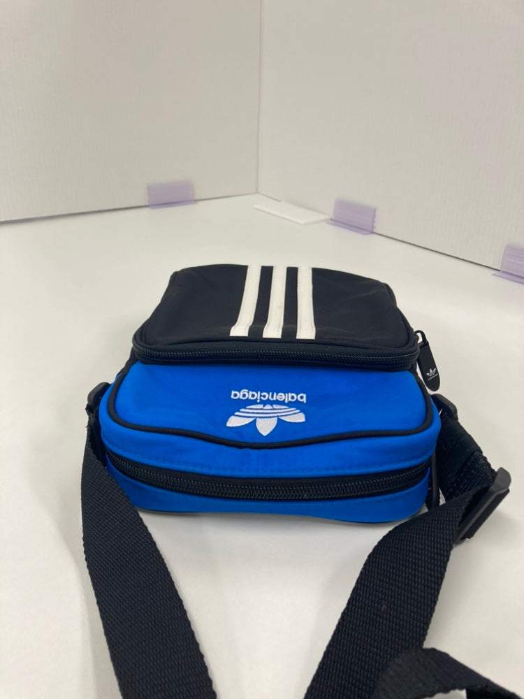 Balenciaga Adidas Small Nylon Messenger Sac