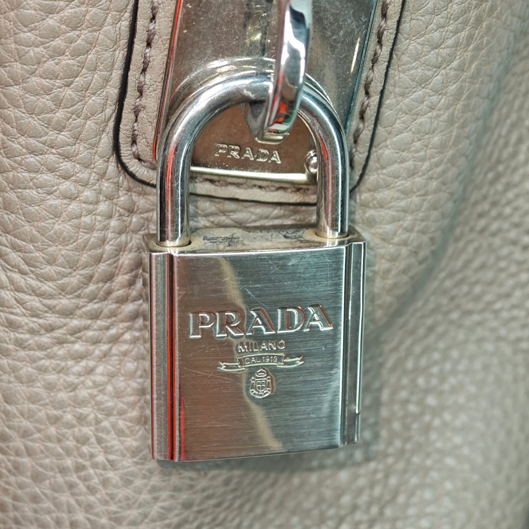 Prada Vitello Daino Double Handle Sac