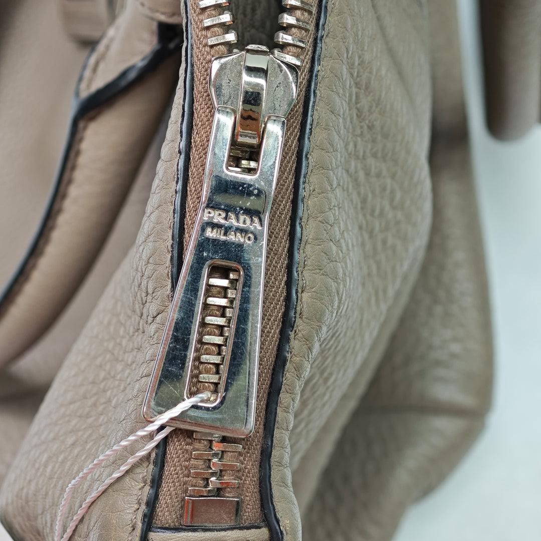 Prada Vitello Daino Double Handle Sac