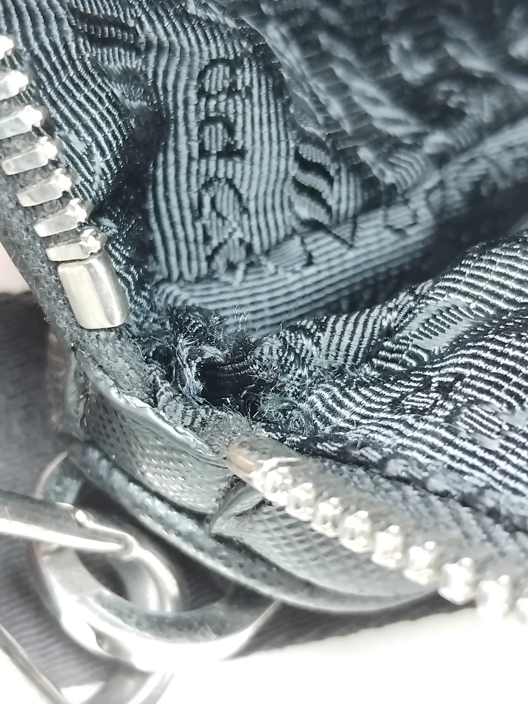 Prada Saffiano Sac porté croisé