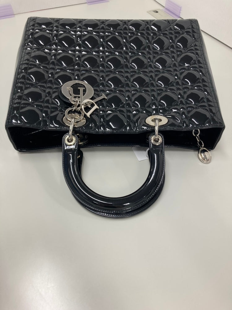Dior Large Cuir verni Cannage Lady Dior
