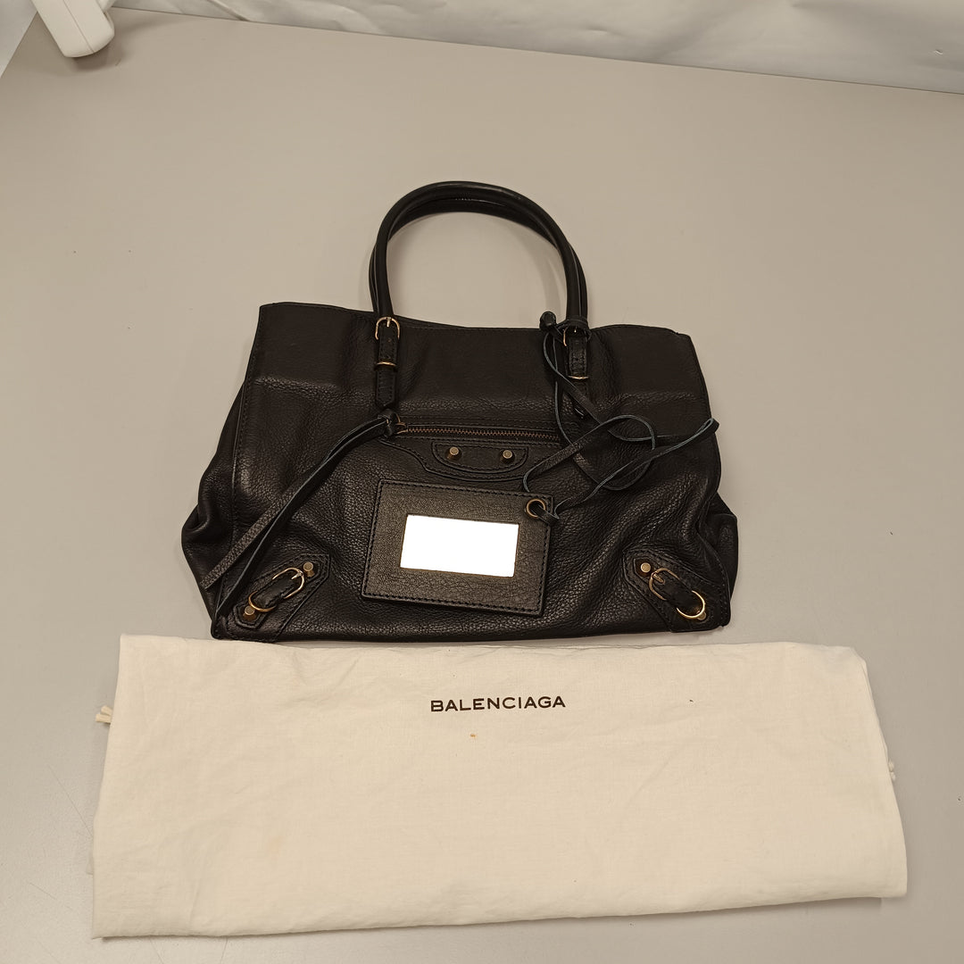 Balenciaga Cuir de veau Papier A6 Cabas