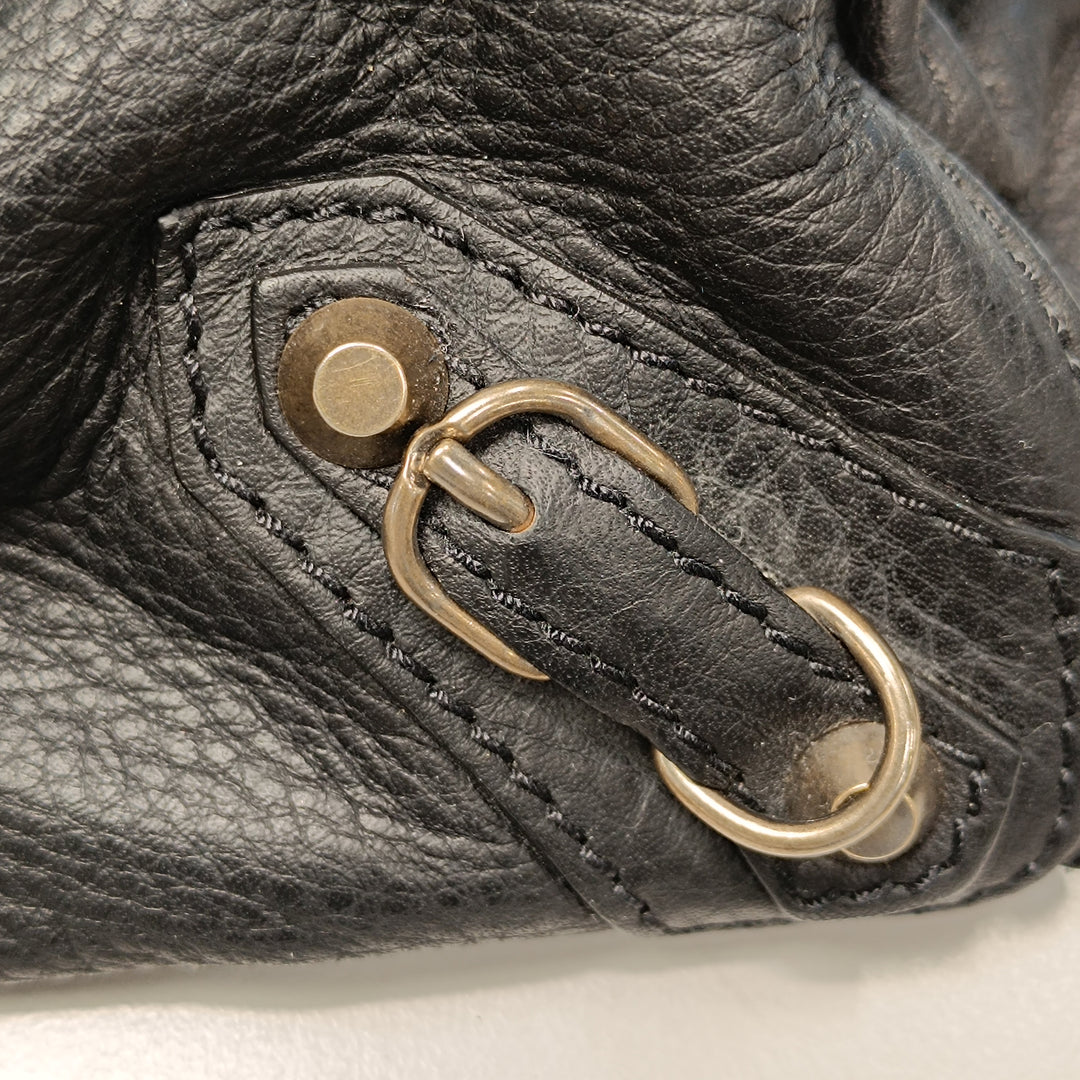 Balenciaga Cuir de veau Papier A6 Cabas
