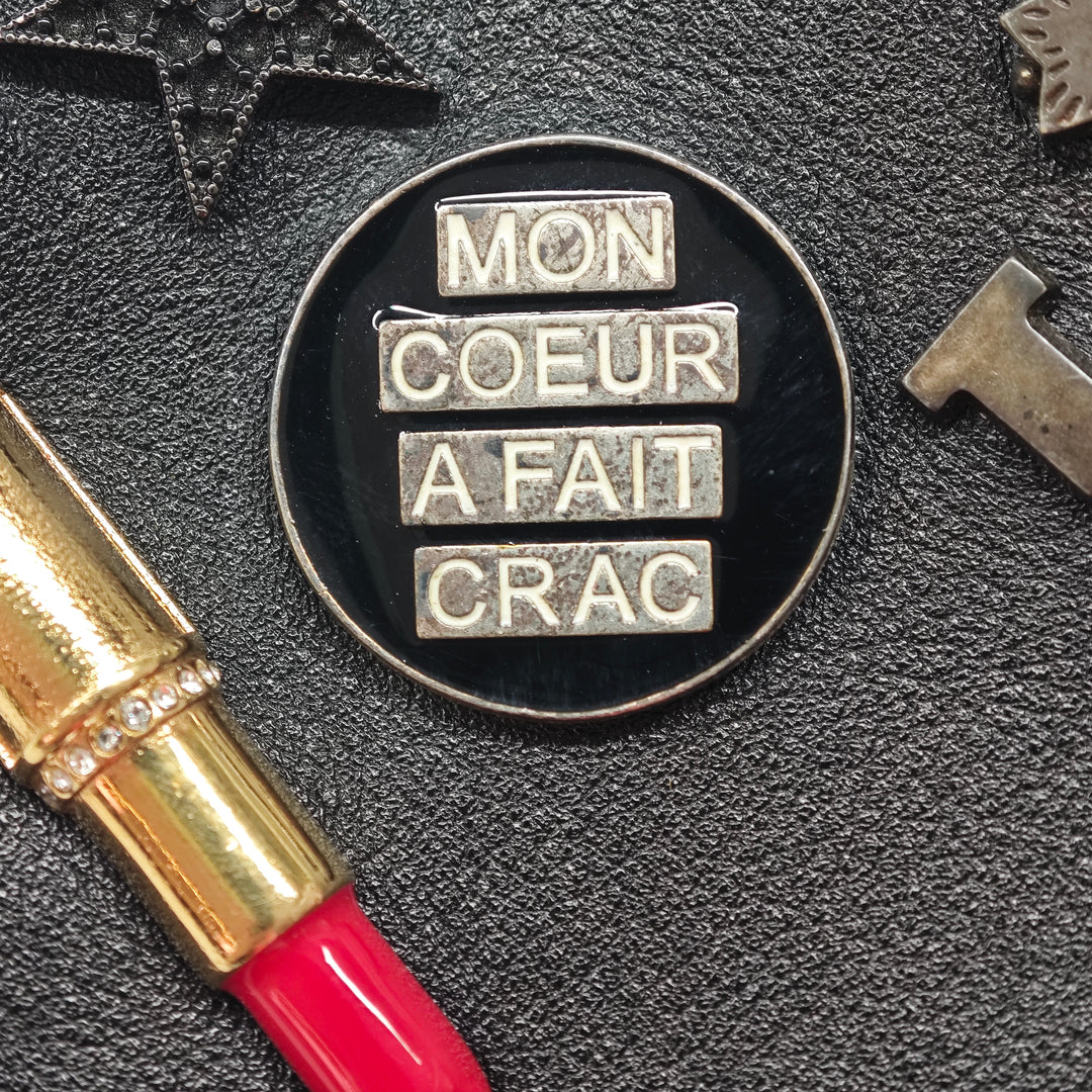 Saint Laurent Mini Cuir Monogram Embellished Bourse Bucket Sac