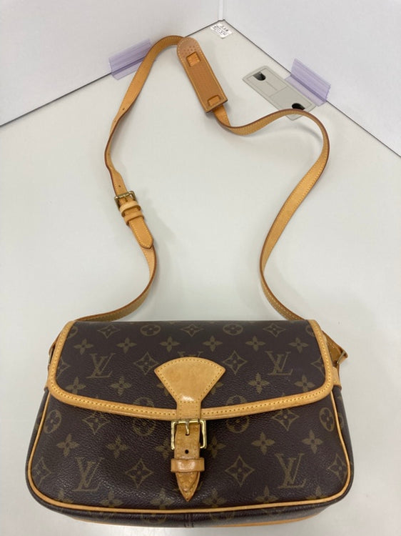 Louis Vuitton Monogram Sologne