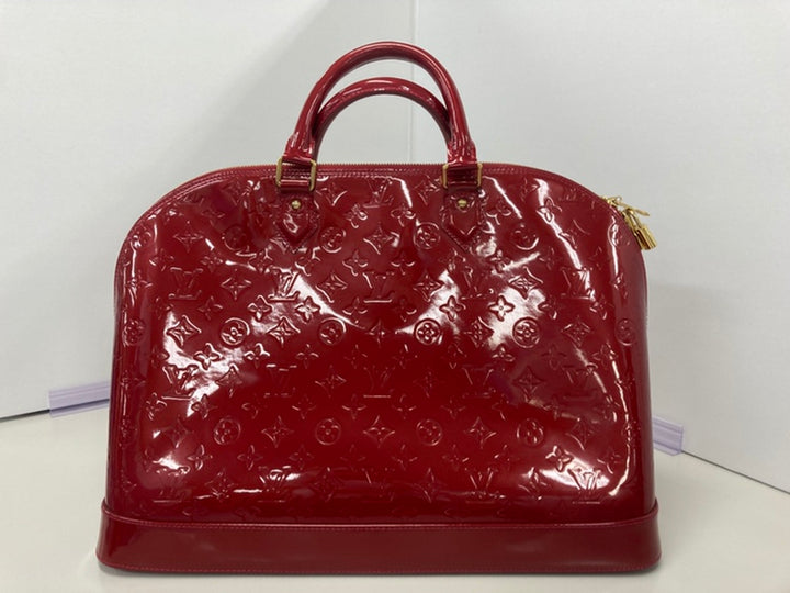 Louis Vuitton Monogram Vernis Alma GM