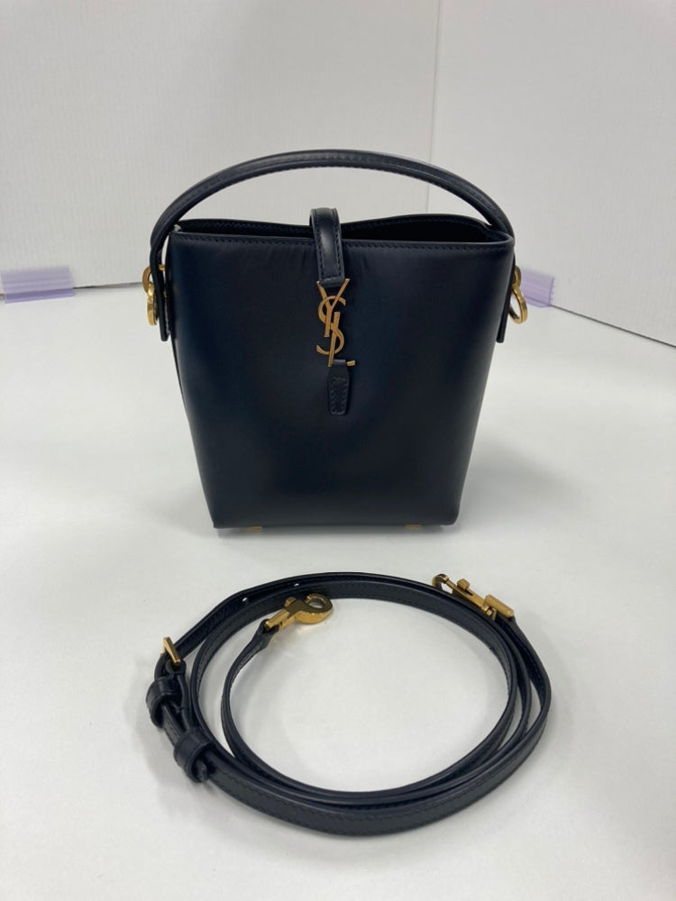 Saint Laurent Mini brillant Cuir de veau Le 37 Bucket Sac