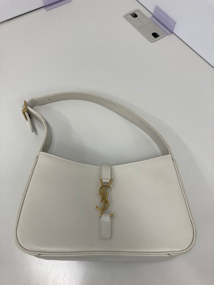 Saint Laurent Smooth Cuir de veau Le 5 a 7