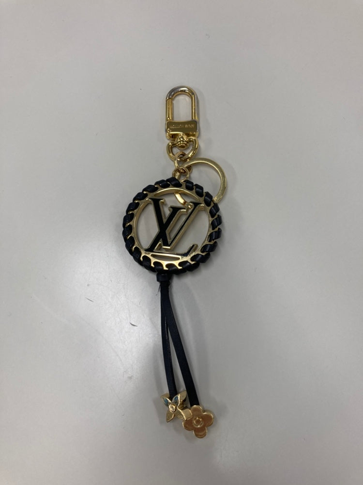 Louis Vuitton plaqué Cuir d’agneau et Émail Very Bijou de sac et Key Holder