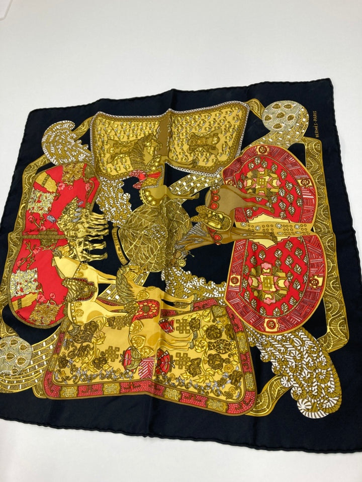 Hermès Art des Steppes Soie Handkerchief