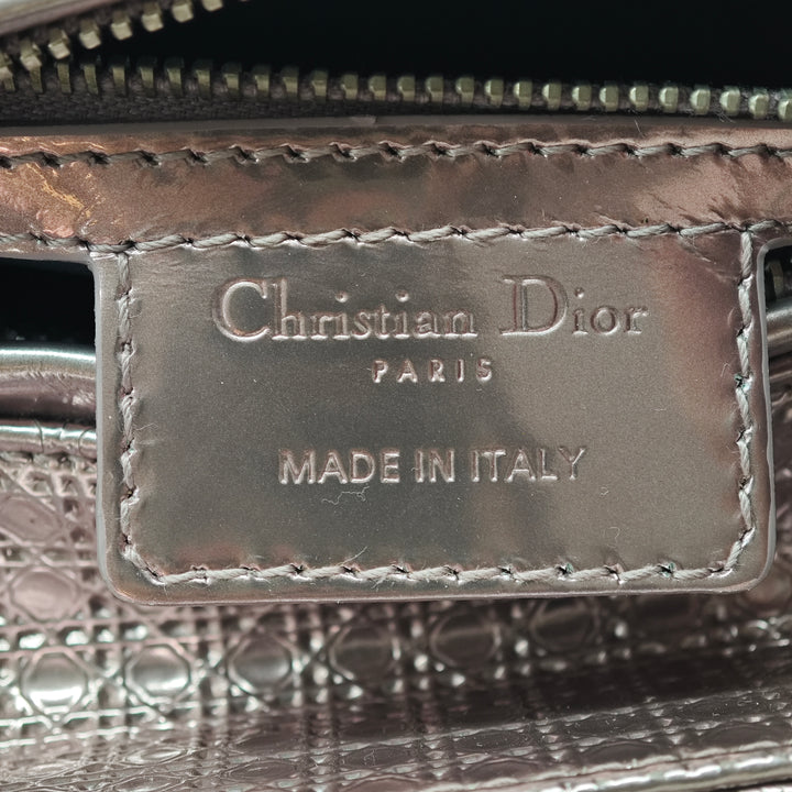 Dior Medium Metallic Cuir verni Microcannage Lady Dior