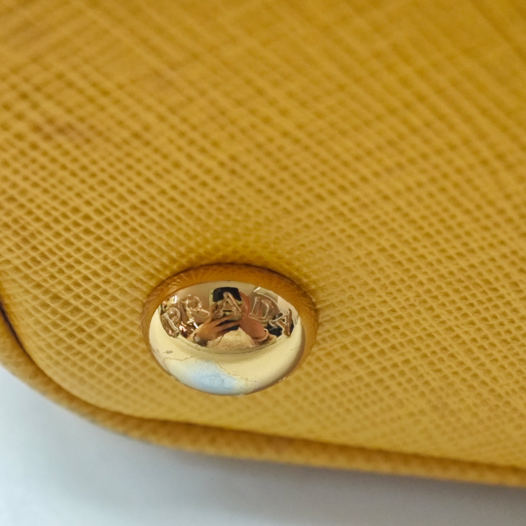 Prada Medium Saffiano Lux Galleria Double Zip Sac
