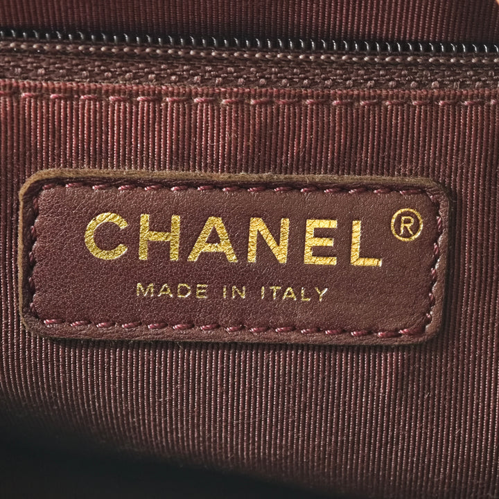 Chanel Matelassé Glazed Cuir de veau Reissue 2.55 Accordion à rabat 225