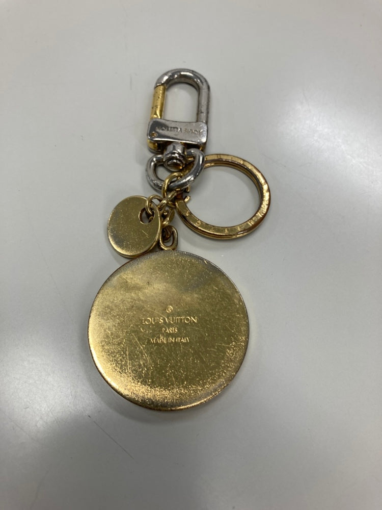 Louis Vuitton plaqué et Resin LV Circle Key Holder et Bijou de sac